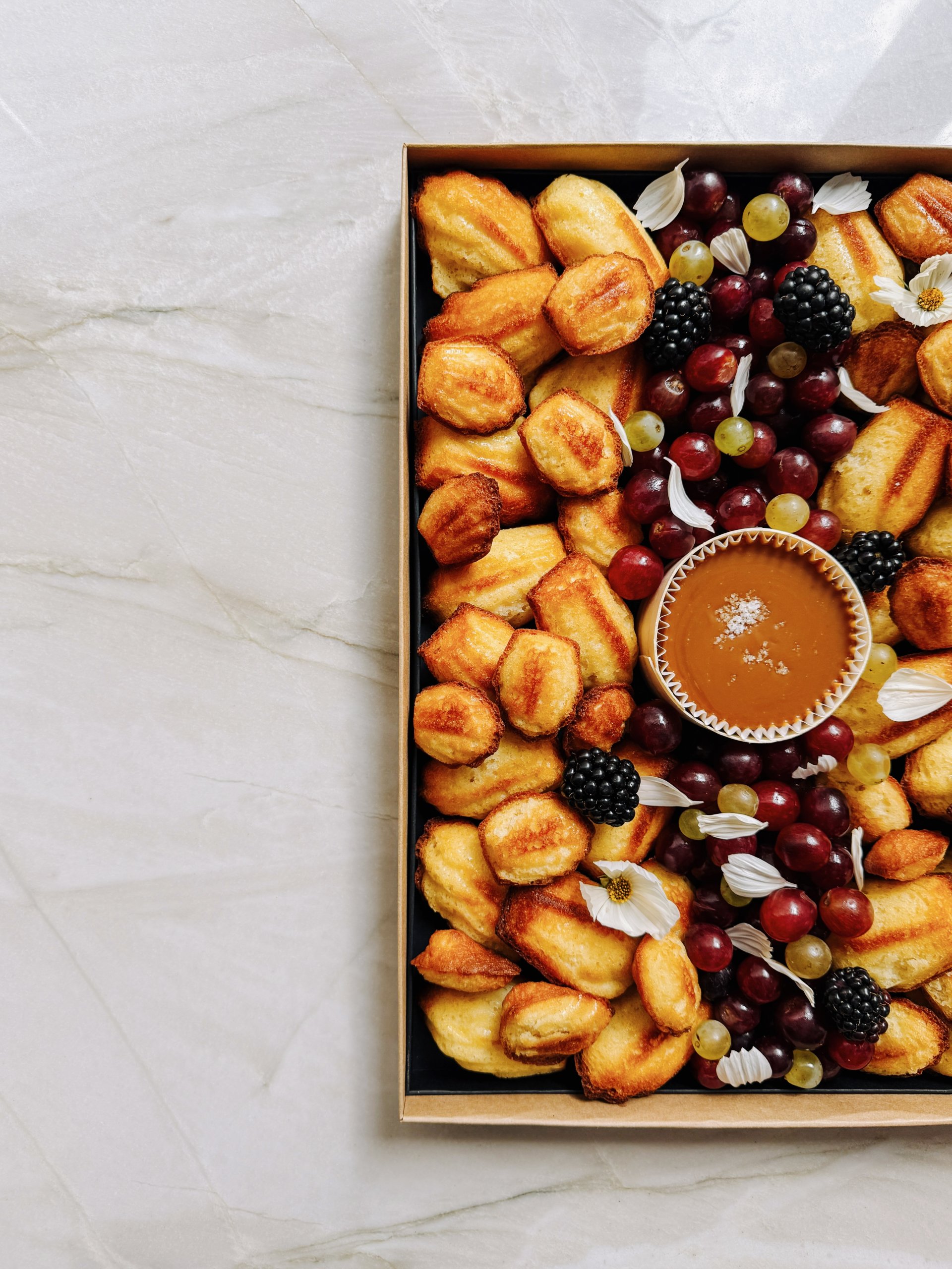 Le Grand Tableaux Madeleines, une création signée Tableaux Paris.