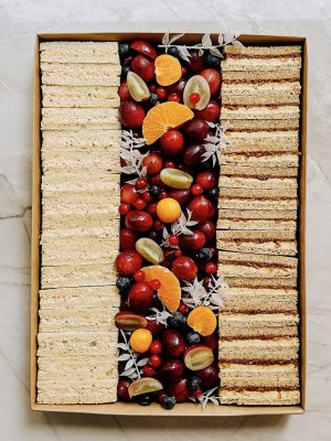 Le Grand Tableaux Finger des Fêtes, une création signée Tableaux Paris.