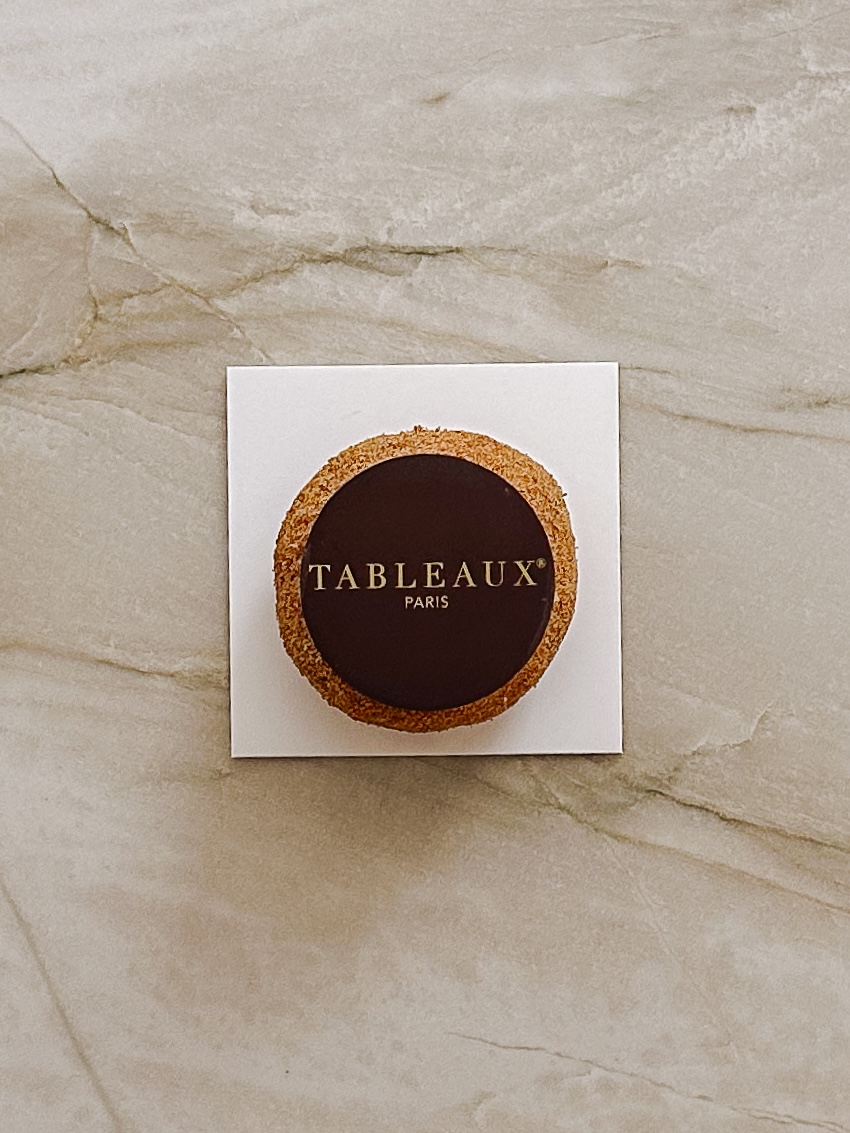 Le Chèvre des Fêtes, une création signée Tableaux Paris.