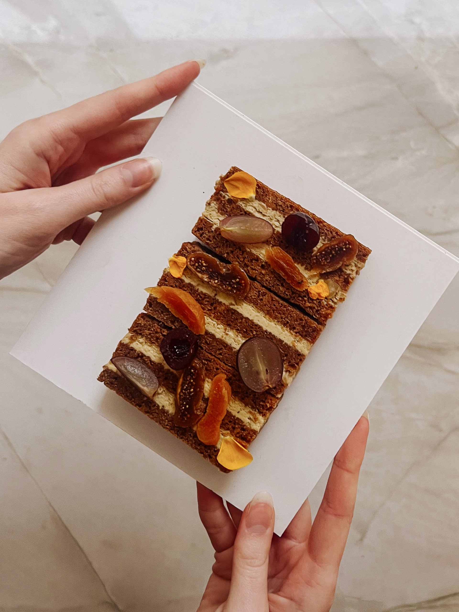 Le Mille-Feuille, une création signée Tableaux Paris.