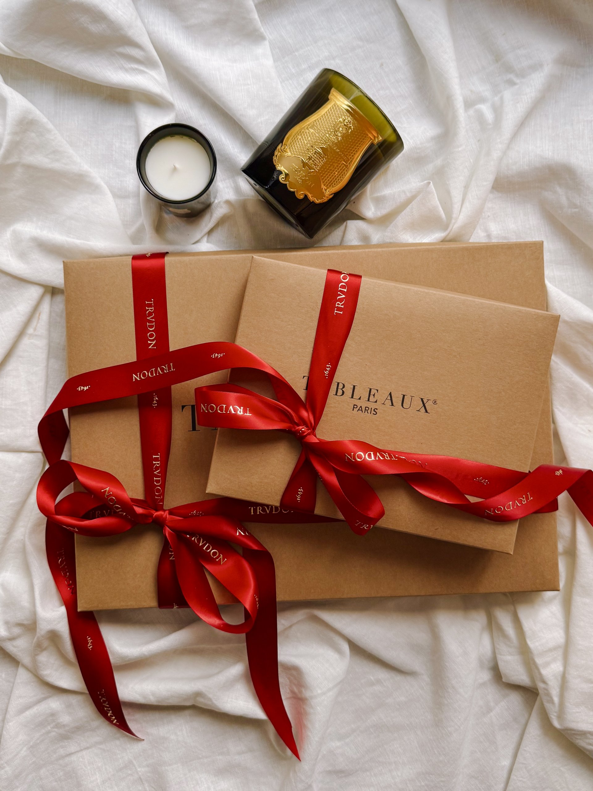 Le Grand Tableaux Saint-Valentin et le Tableaux DUO - Édition Trudon, des créations signées Tableaux Paris.