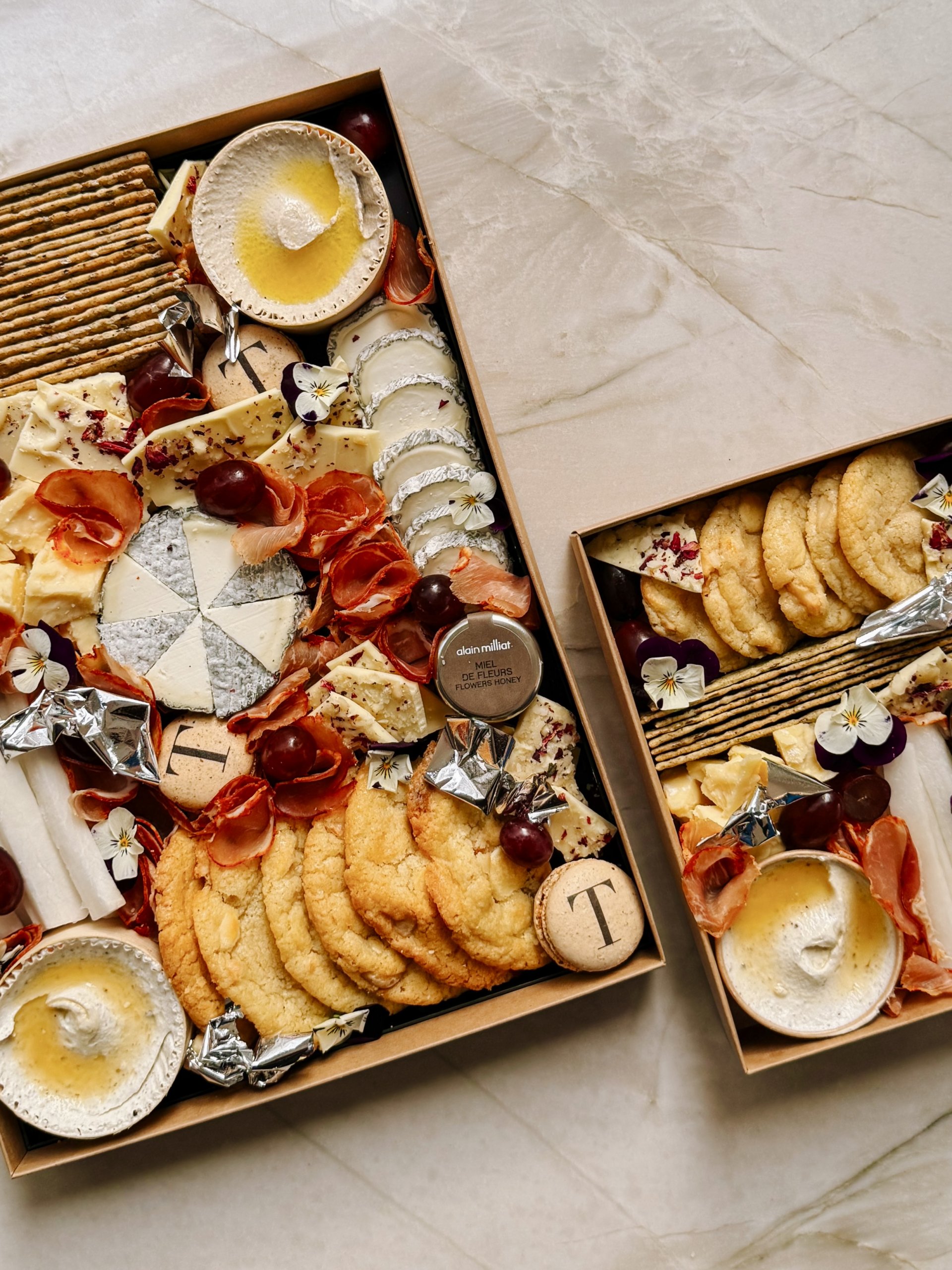 Le Grand Tableaux Saint-Valentin et le Tableaux DUO - Édition Trudon, des créations signées Tableaux Paris.