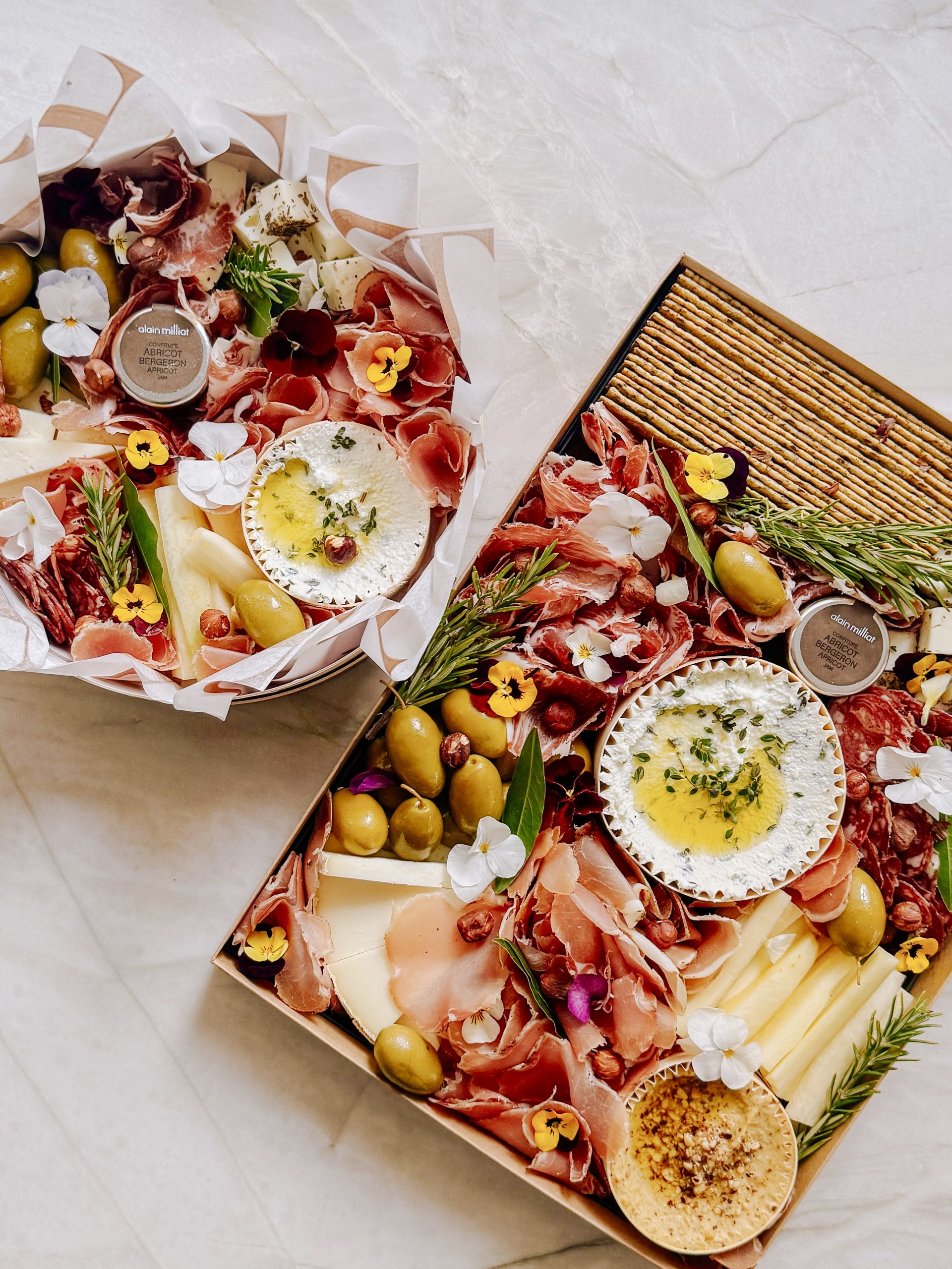 Le Grand Tableaux Corse et le Tableaux Corse, des créations signées Tableaux Paris.