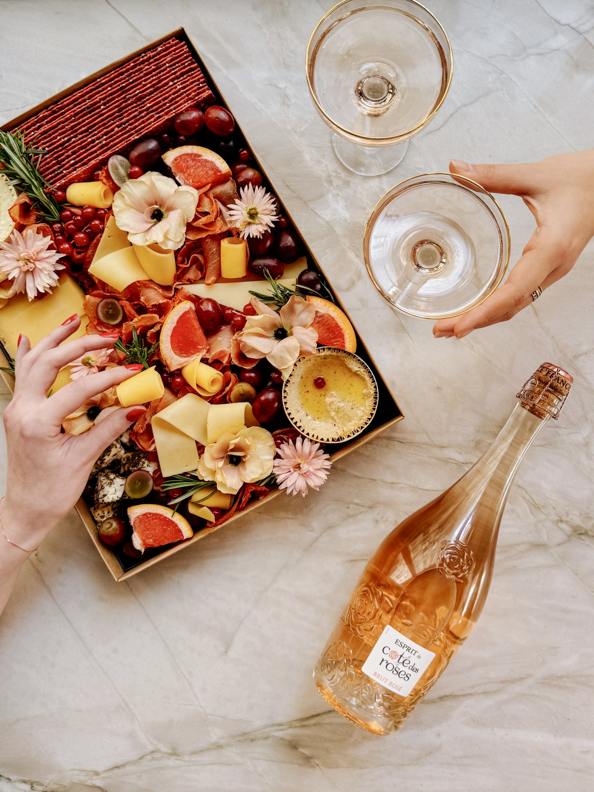 Le Grand Côte des Roses, une création en collaboration avec la Maison Gérard Bertrand, signée Tableaux Paris.